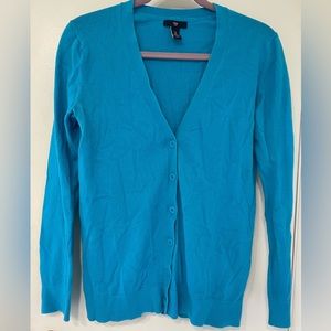 Gap v-neck cardigan sweater.